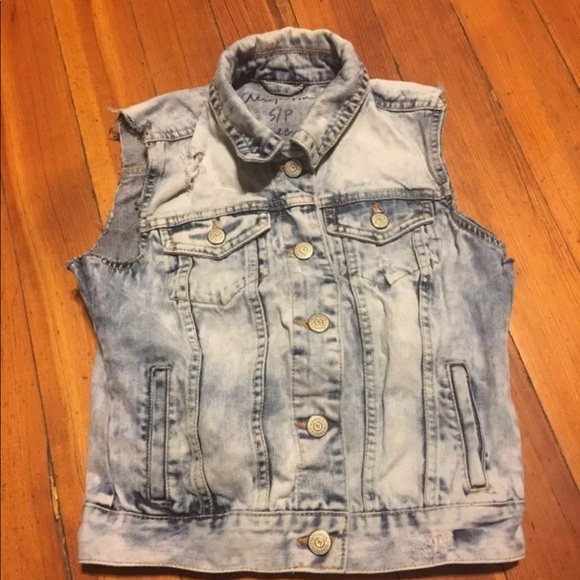 Aeropostale Jackets & Blazers - Aeropostale acid wash denim vest